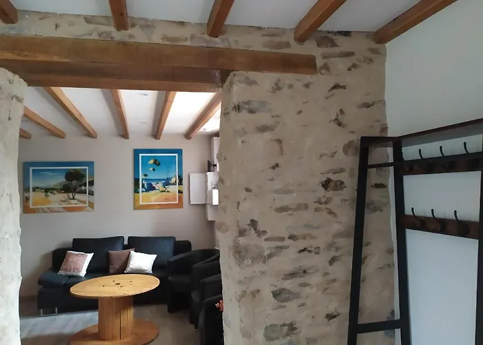 Au Fil De L'eau بيت للعطل Le Boupère